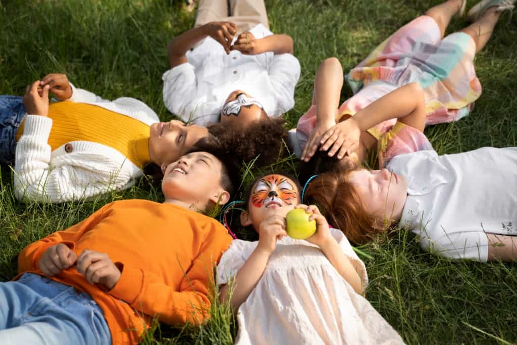 کمپ های فصلی برای کودکان