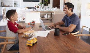 برنامه‌های آموزشی هفتگی و ماهانه برای کودکان