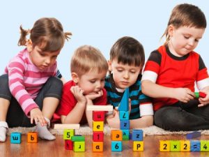 کودکان چگونه همکاری گروهی داشته باشند؟